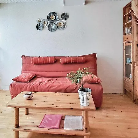 Appartement 1 Bedroom Lovely In Grandcamp-Maisy